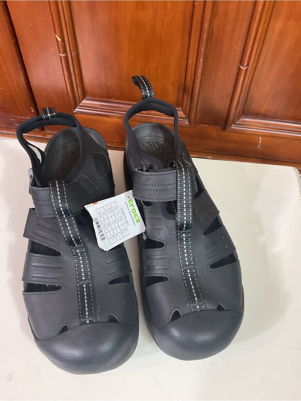 Crocs Men’s Yukon Fisherman Sandals New With Tags Size 12 Solid Black Hiking Wat